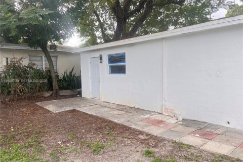 Снять в аренду виллу или дом в Холливуд, Флорида 1 спальня, 177.54м2, № 2019968 - фото 6