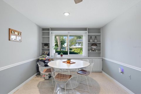 Villa ou maison à vendre à Englewood, Floride: 2 chambres, 151.24 m2 № 2420553 - photo 12