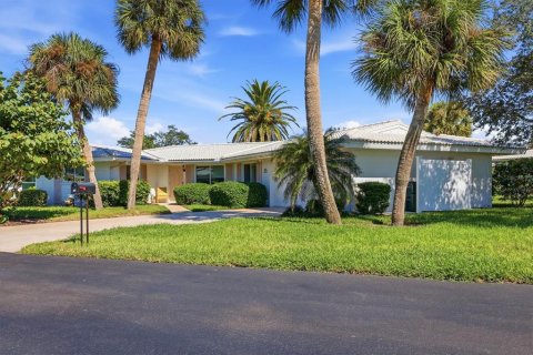 Villa ou maison à Englewood, Floride 2 chambres, 151.24 m2 № 2420553