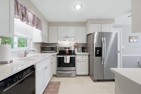 Villa ou maison à vendre à Englewood, Floride: 2 chambres, 151.24 m2 № 2420553 - photo 6