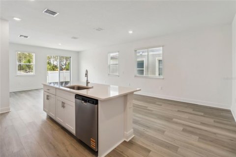 Adosado en venta en Minneola, Florida, 4 dormitorios, 190.82 m2 № 1761445 - foto 7