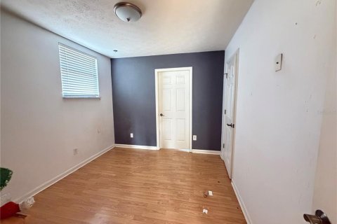 Villa ou maison à vendre à Tampa, Floride: 4 chambres, 234.11 m2 № 2230715 - photo 10