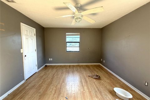 Villa ou maison à vendre à Tampa, Floride: 4 chambres, 234.11 m2 № 2230715 - photo 9