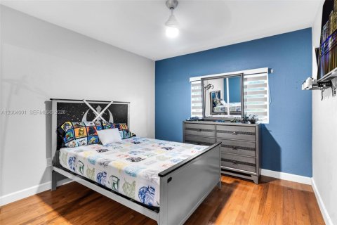 Купить виллу или дом в Майами, Флорида 3 спальни, 159.05м2, № 2068269 - фото 21