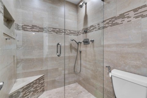 Купить виллу или дом в Майами, Флорида 3 спальни, 159.05м2, № 2068269 - фото 20