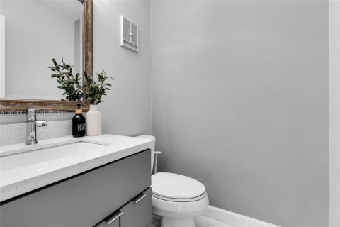 Купить виллу или дом в Майами, Флорида 3 спальни, 159.05м2, № 2068269 - фото 9