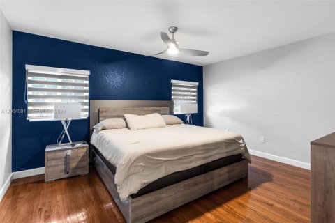 Купить виллу или дом в Майами, Флорида 3 спальни, 159.05м2, № 2068269 - фото 16