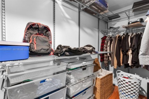 Купить виллу или дом в Майами, Флорида 3 спальни, 159.05м2, № 2068269 - фото 18