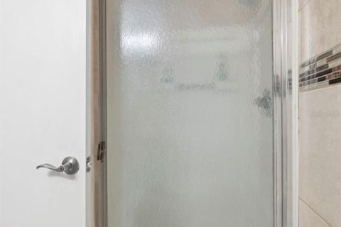 Condo in Clearwater, Florida, 2 bedrooms  № 1588580 - photo 16