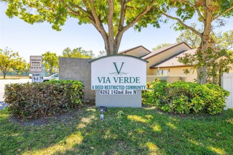 Condo in Clearwater, Florida, 2 bedrooms  № 1588580 - photo 26