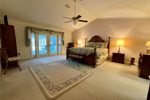 House in Silver Springs Shores, Florida 4 bedrooms, 256.69 sq.m. № 1256224 - photo 14