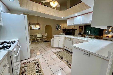 House in Silver Springs Shores, Florida 4 bedrooms, 256.69 sq.m. № 1256224 - photo 11