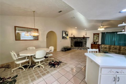 House in Silver Springs Shores, Florida 4 bedrooms, 256.69 sq.m. № 1256224 - photo 8