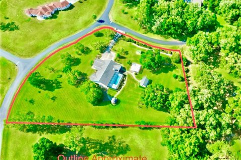House in Silver Springs Shores, Florida 4 bedrooms, 256.69 sq.m. № 1256224 - photo 6