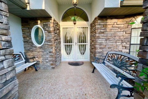 House in Silver Springs Shores, Florida 4 bedrooms, 256.69 sq.m. № 1256224 - photo 4