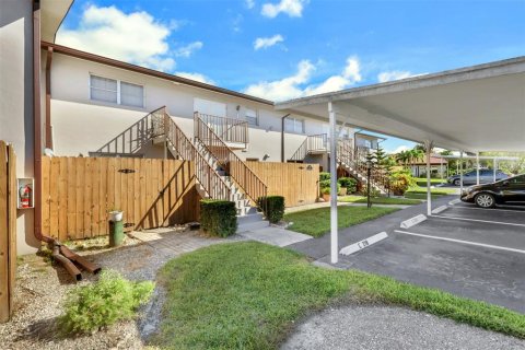 Купить кондоминиум в Нейплс, Флорида 4 комнаты, 98.94м2, № 2426028 - фото 18