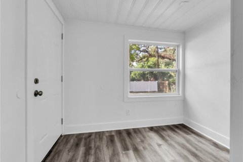 Villa ou maison à vendre à Tampa, Floride: 2 chambres, 81.94 m2 № 2436742 - photo 15