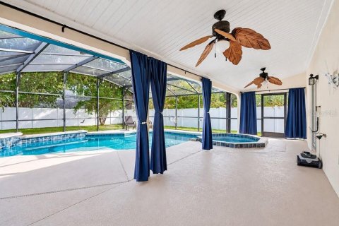 Villa ou maison à vendre à Winter Garden, Floride: 3 chambres, 141.4 m2 № 2400139 - photo 2