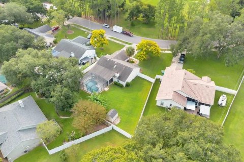 Villa ou maison à vendre à Winter Garden, Floride: 3 chambres, 141.4 m2 № 2400139 - photo 25