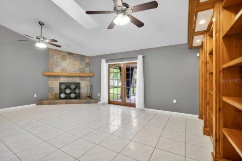 Villa ou maison à vendre à Winter Garden, Floride: 3 chambres, 141.4 m2 № 2400139 - photo 5