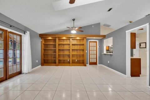 Villa ou maison à vendre à Winter Garden, Floride: 3 chambres, 141.4 m2 № 2400139 - photo 4