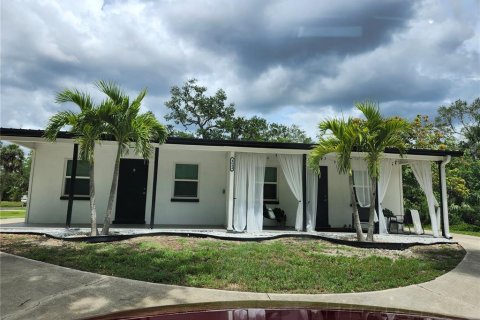 Appartement à louer à Punta Gorda, Floride: 1 chambre, 50.72 m2 № 1778405 - photo 1