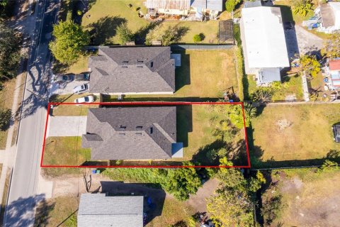 House in Orlando, Florida 4 bedrooms, 156.63 sq.m. № 2239542 - photo 5