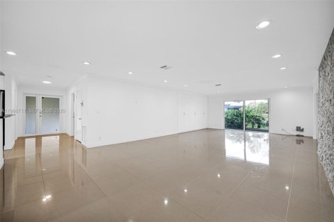 Condominio en venta en Pompano Beach, Florida, 3 dormitorios, 204.38 m2 № 2028874 - foto 7