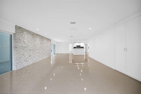 Condominio en venta en Pompano Beach, Florida, 3 dormitorios, 204.38 m2 № 2028874 - foto 8