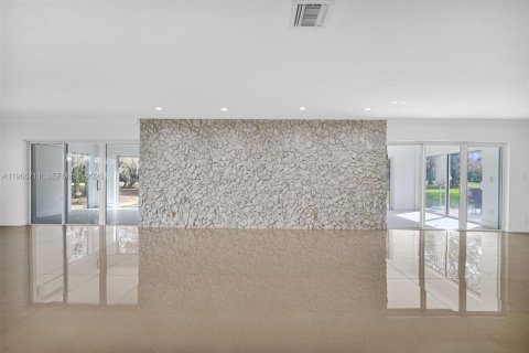 Condominio en venta en Pompano Beach, Florida, 3 dormitorios, 204.38 m2 № 2028874 - foto 10