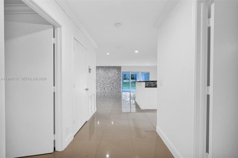 Condominio en venta en Pompano Beach, Florida, 3 dormitorios, 204.38 m2 № 2028874 - foto 4