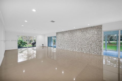 Condominio en venta en Pompano Beach, Florida, 3 dormitorios, 204.38 m2 № 2028874 - foto 6