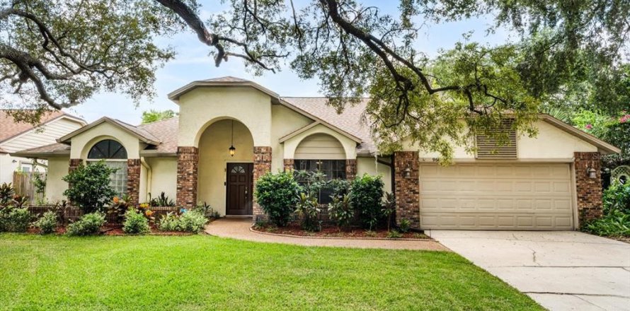 House in Orlando, Florida 4 bedrooms, 210.05 sq.m. № 1871257