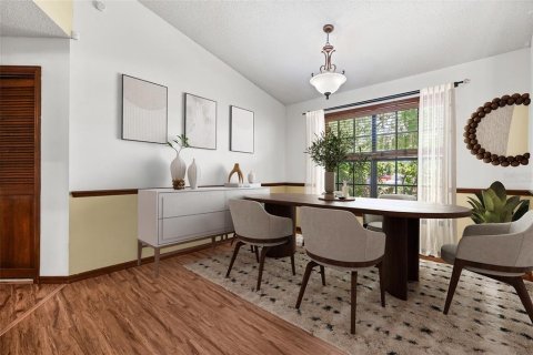 House in Orlando, Florida 4 bedrooms, 210.05 sq.m. № 1871257 - photo 6
