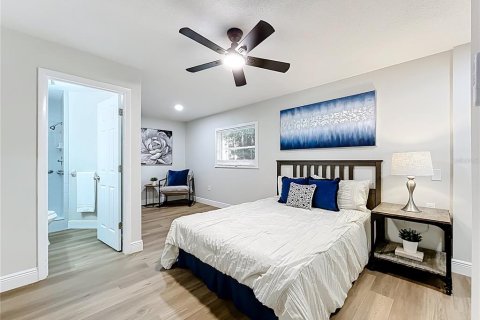 Casa en venta en Eustis, Florida, 3 dormitorios, 189.15 m2 № 1919909 - foto 30