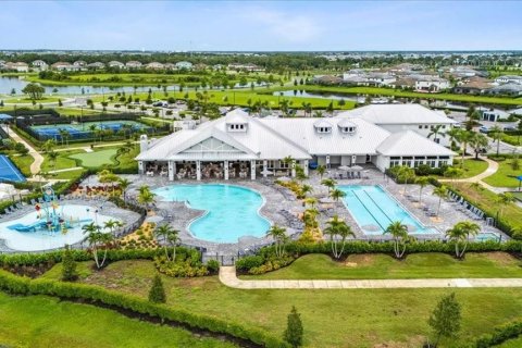 Villa ou maison à louer à Bradenton, Floride: 6 chambres, 271.09 m2 № 2386271 - photo 13