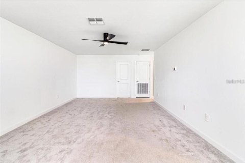 Villa ou maison à louer à Bradenton, Floride: 6 chambres, 271.09 m2 № 2386271 - photo 28