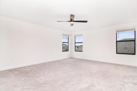 Villa ou maison à louer à Bradenton, Floride: 6 chambres, 271.09 m2 № 2386271 - photo 17