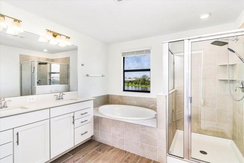 Villa ou maison à louer à Bradenton, Floride: 6 chambres, 271.09 m2 № 2386271 - photo 23