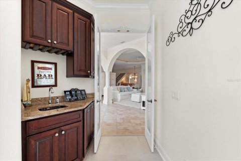 House in Port Charlotte, Florida 4 bedrooms, 330.55 sq.m. № 1549815 - photo 6