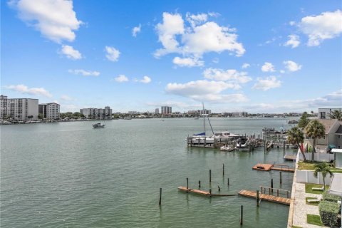 Copropriété à vendre à Clearwater, Floride: 4 chambres, 212.75 m2 № 2415168 - photo 21