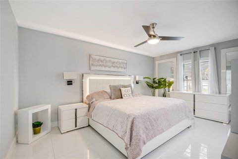 Villa ou maison à vendre à Kissimmee, Floride: 4 chambres, 164.44 m2 № 2402931 - photo 27