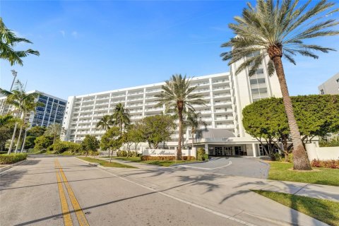 Copropriété à vendre à Sunny Isles Beach, Floride: 2 chambres, 120.77 m2 № 1962941 - photo 3