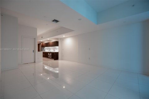 Condominio en venta en Miami, Florida, 61.5 m2 № 2055797 - foto 15