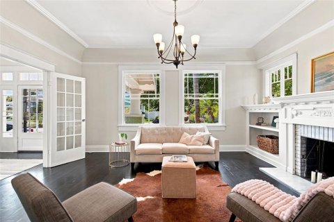 Villa ou maison à vendre à Tampa, Floride: 3 chambres, 178.93 m2 № 2316624 - photo 10