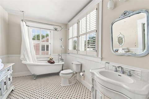 Villa ou maison à vendre à Tampa, Floride: 3 chambres, 178.93 m2 № 2316624 - photo 30