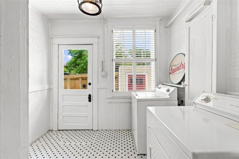 Villa ou maison à vendre à Tampa, Floride: 3 chambres, 178.93 m2 № 2316624 - photo 25