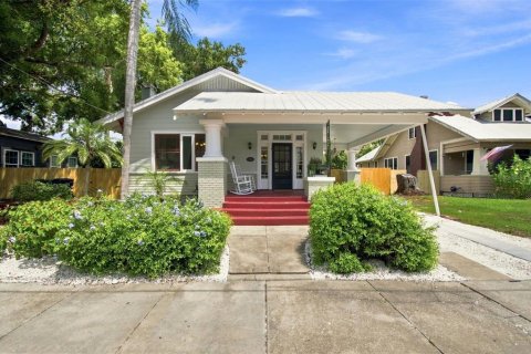 Villa ou maison à vendre à Tampa, Floride: 3 chambres, 178.93 m2 № 2316624 - photo 4