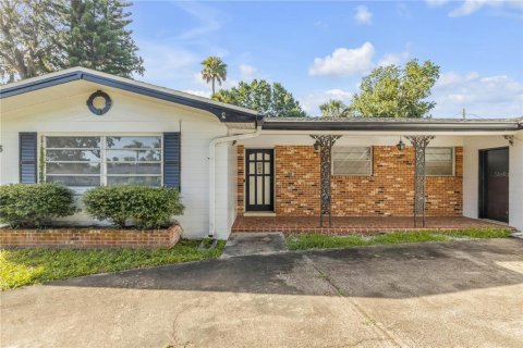 Casa en venta en South Daytona, Florida, 4 dormitorios, 188.96 m2 № 1870284 - foto 6