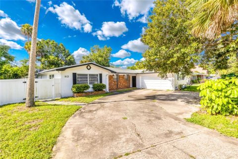Casa en venta en South Daytona, Florida, 4 dormitorios, 188.96 m2 № 1870284 - foto 2
